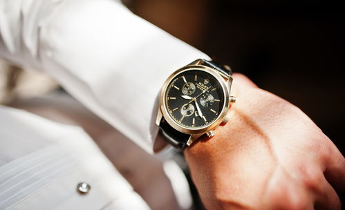 頂級玩家的必經(jīng)之路 精巧絕倫的萬年歷腕表